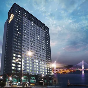 4* Отель Crown Harbor